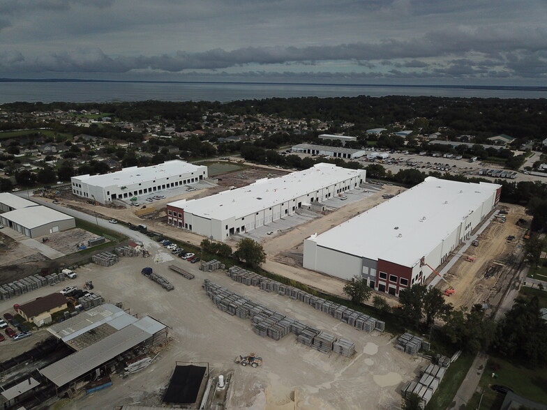 603 Hennis Rd, Winter Garden, FL for lease - Building Photo - Image 3 of 4