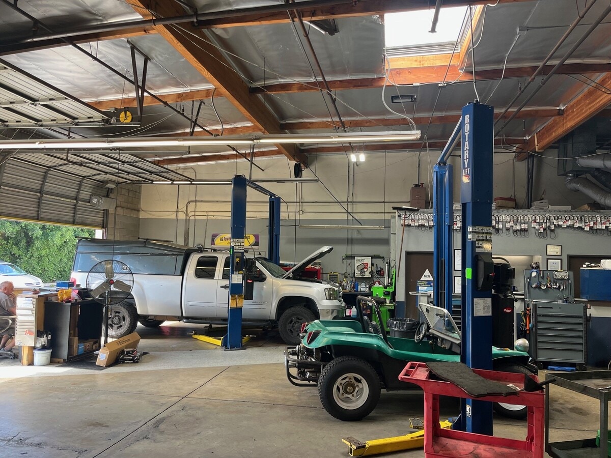 3037 Golf Course Dr, Ventura, CA 93003 - Unit Unit 8 -  - Interior Photo - Image 1 of 11