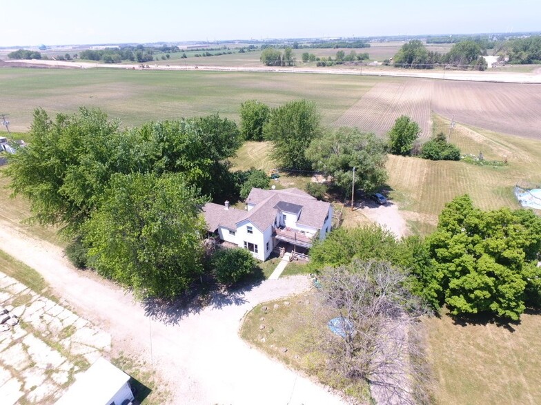 202 72nd Ave, Kenosha, WI for sale - Primary Photo - Image 1 of 22