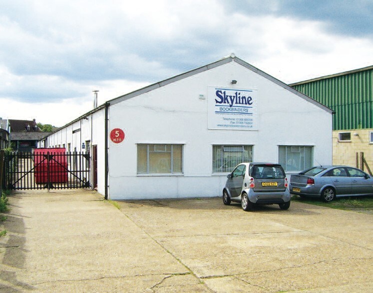 Vincent Ln, Dorking, RH4 3HG