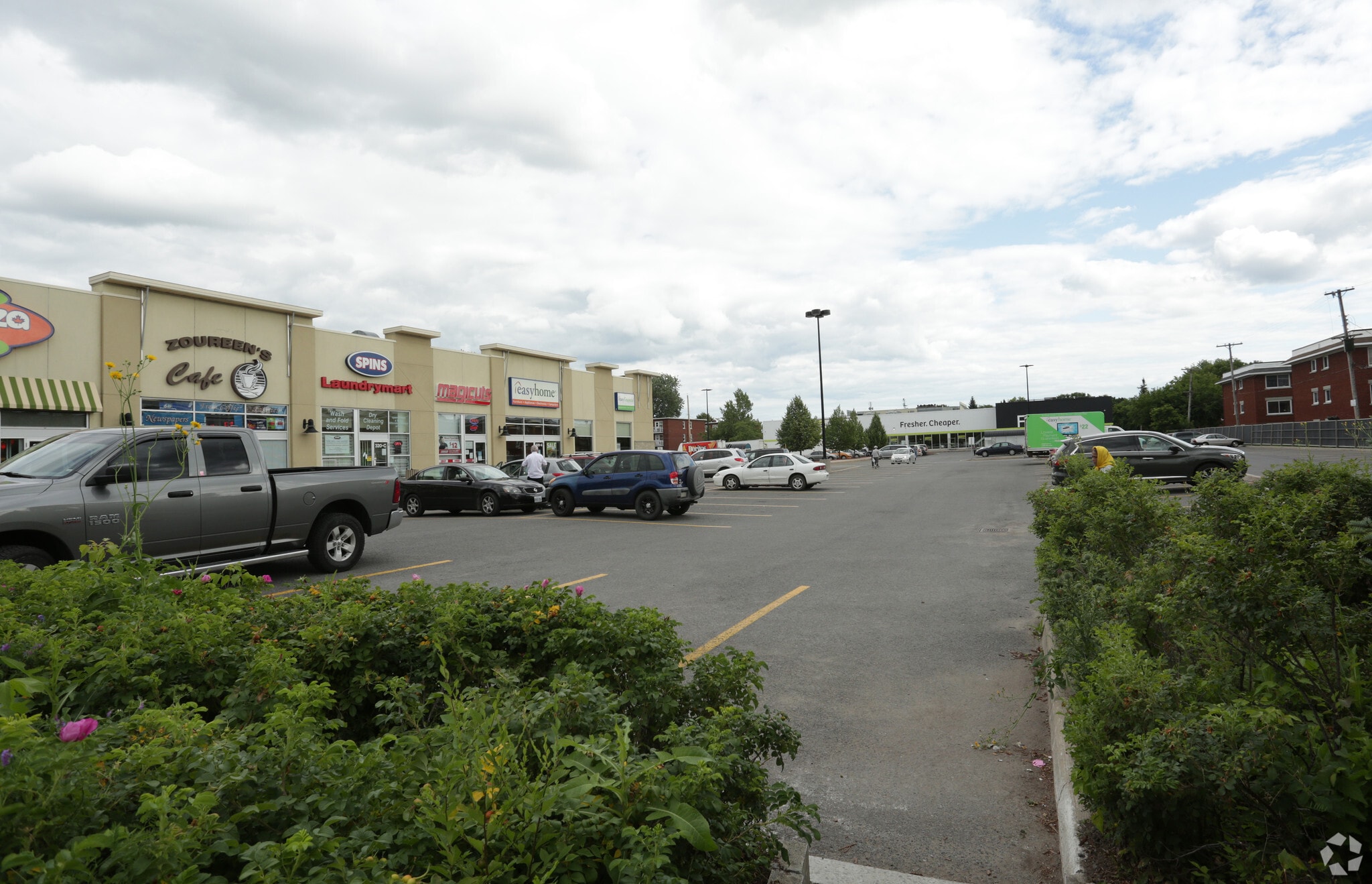 320 Mcarthur Ave, Ottawa, ON for sale Building Photo- Image 1 of 1