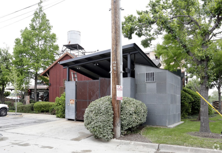 8856 W Spring Valley Rd, Dallas, TX for sale - Building Photo - Image 3 of 4