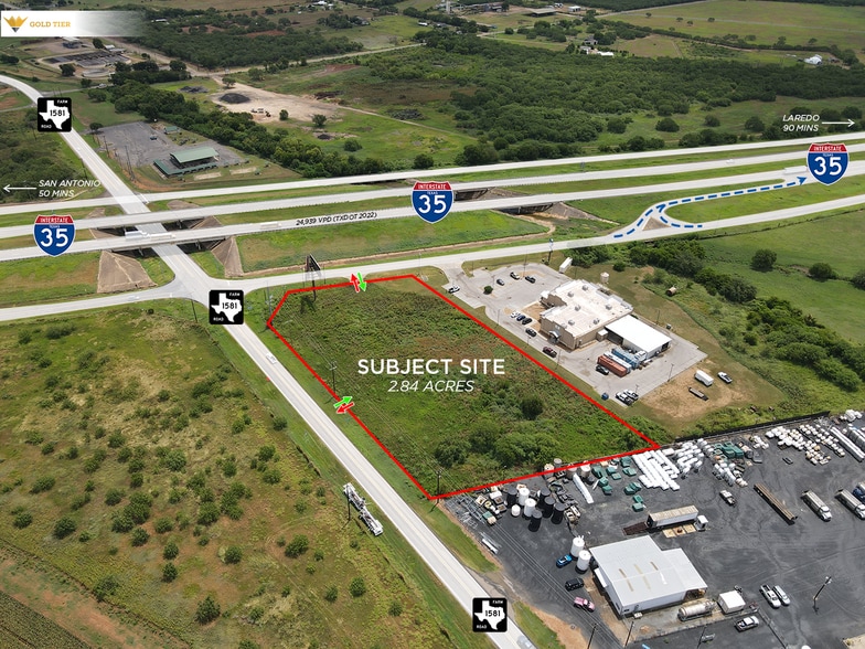 IH-35 & FM 1581, Pearsall, TX for sale - Building Photo - Image 3 of 8