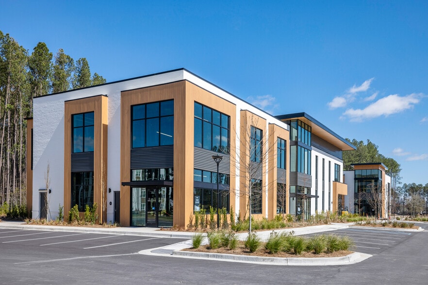 415 Brighton Park Blvd, Summerville, SC for sale - Building Photo - Image 2 of 6