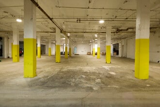51 Hayes Pl, Buffalo, NY for lease Interior Photo- Image 2 of 3