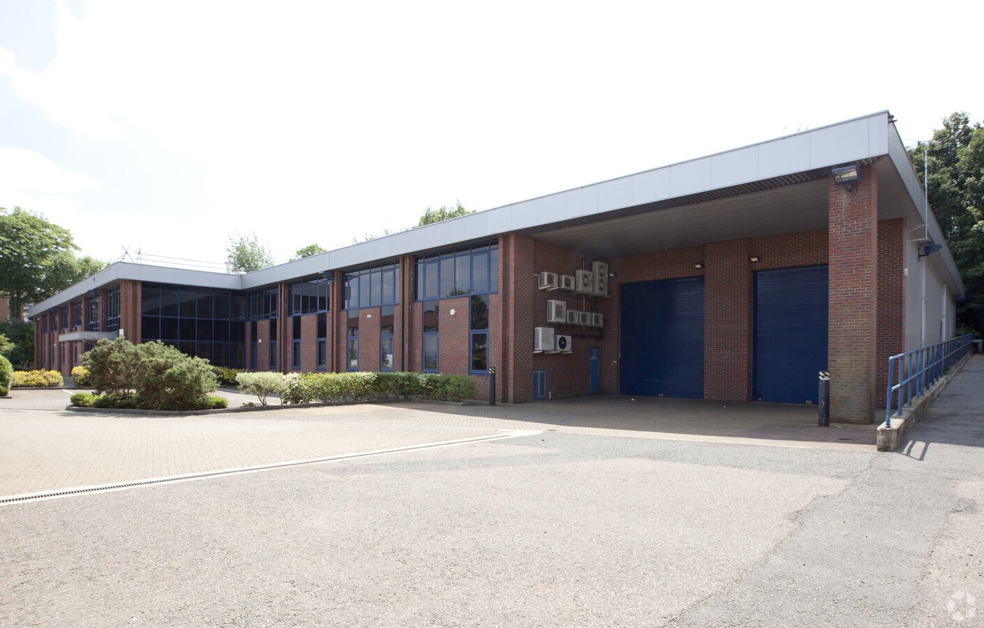 Eastern Rd, Bracknell, BKS RG12 2PW