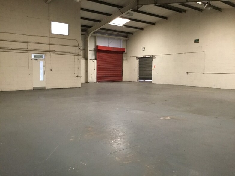 Wrexham Industrial Estate, Wrexham for lease - Interior Photo - Image 2 of 3