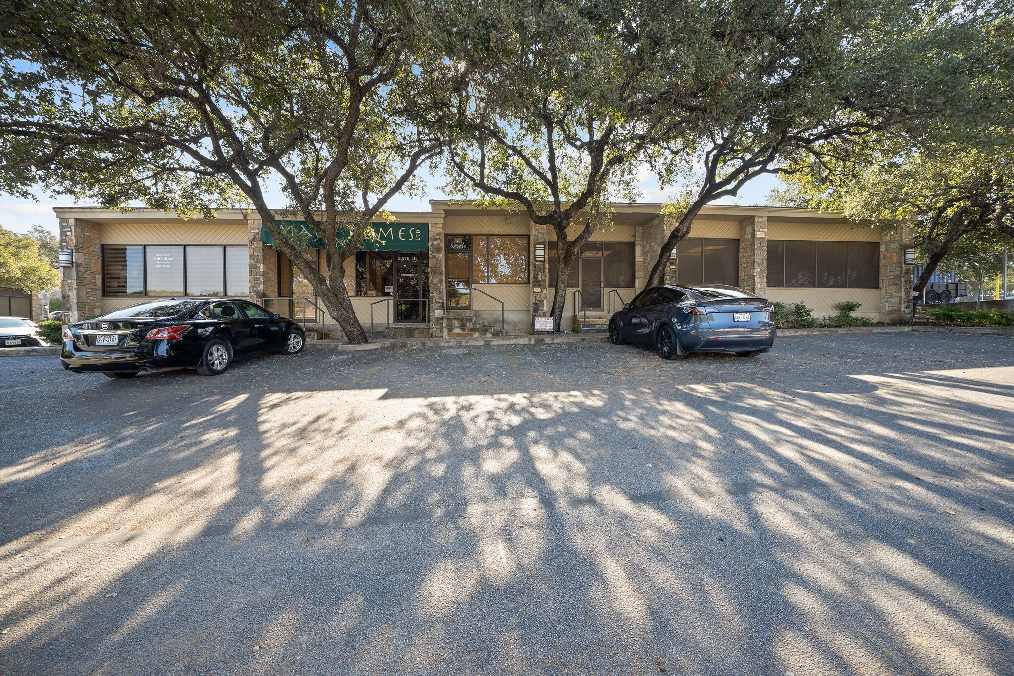 10924 Vance Jackson Rd, San Antonio, TX for lease Building Photo- Image 1 of 22