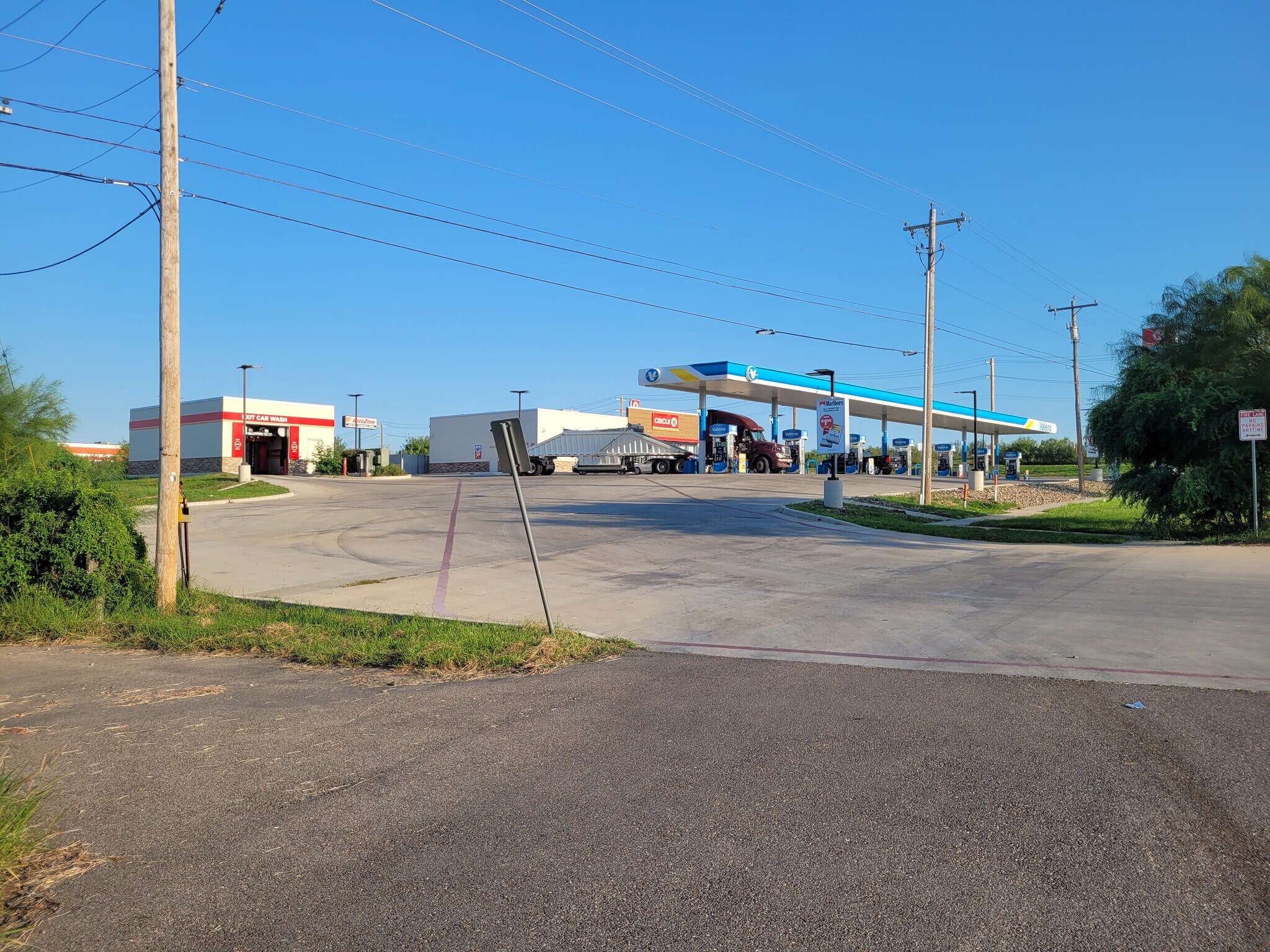 Zapata HWY, Laredo, TX 78046 HWY 83