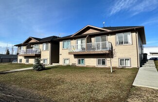 More details for 4905 49 Av, Calmar, AB - Multifamily for Sale