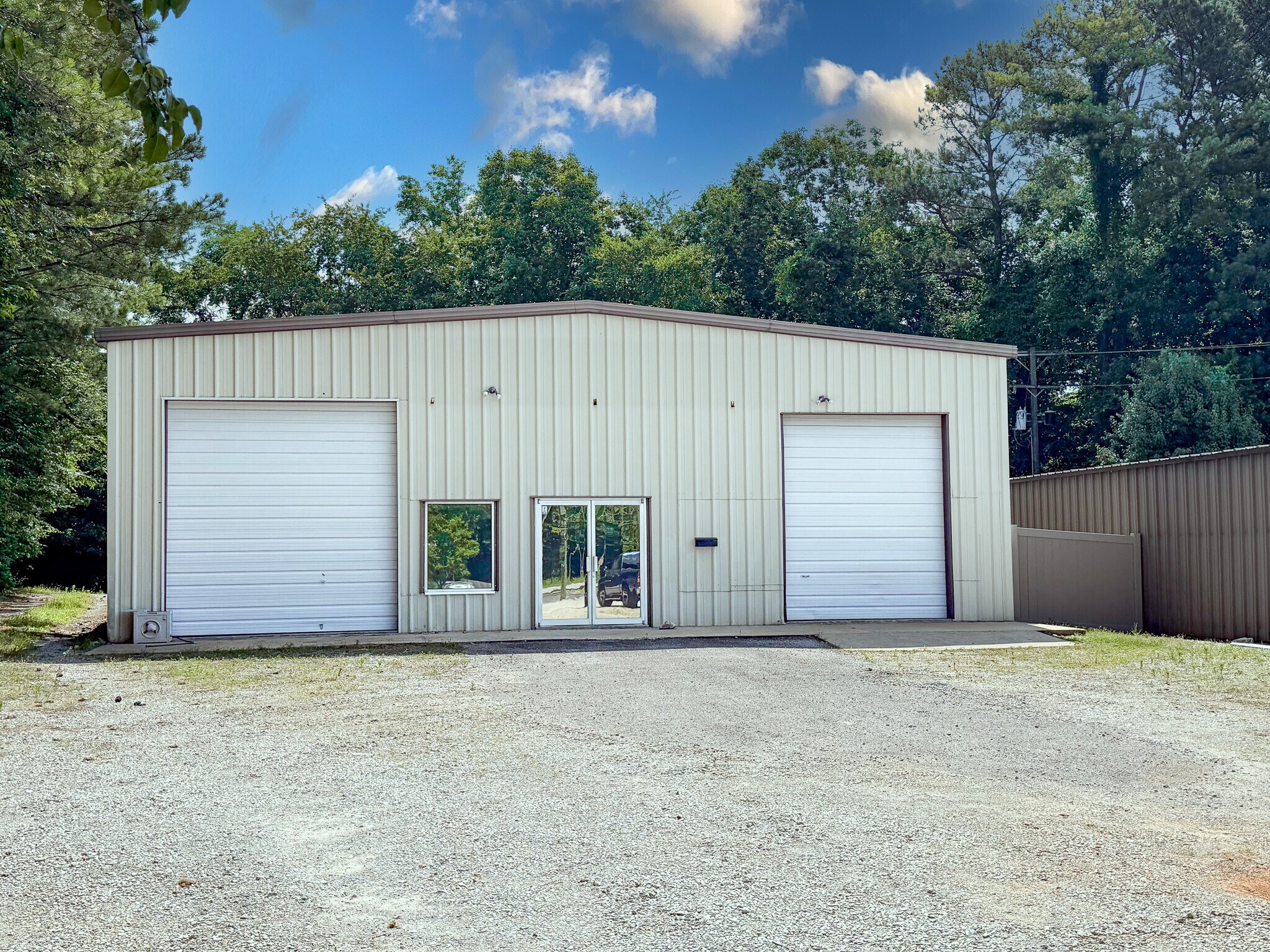 3624 Indian Hills Rd, Decatur, AL for lease Building Photo- Image 1 of 6