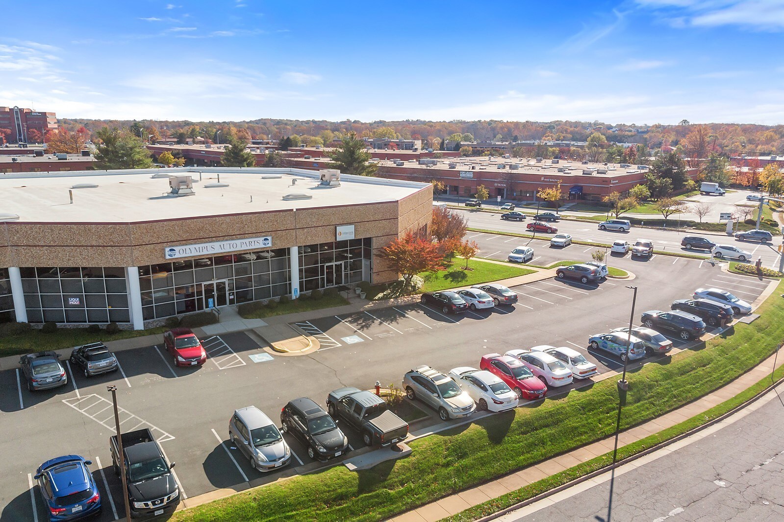 4425 Brookfield Corporate Dr, Chantilly, VA 20151 Brookfield Plaza