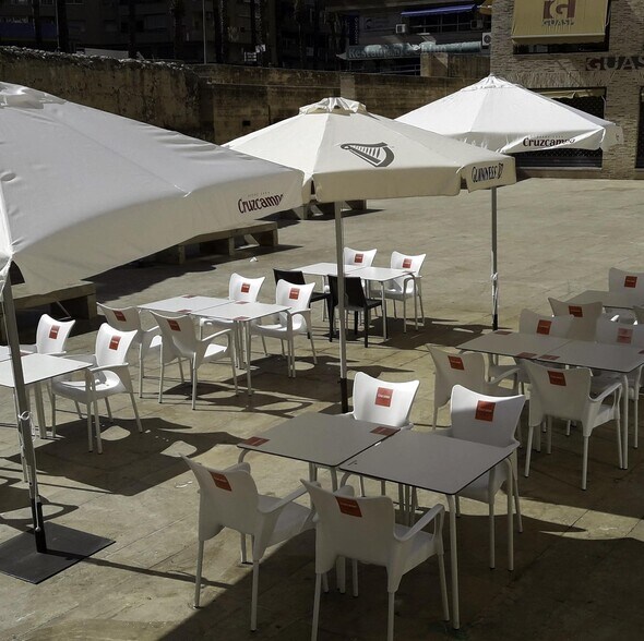 Retail in Alzira for sale - Building Photo - Image 3 of 5