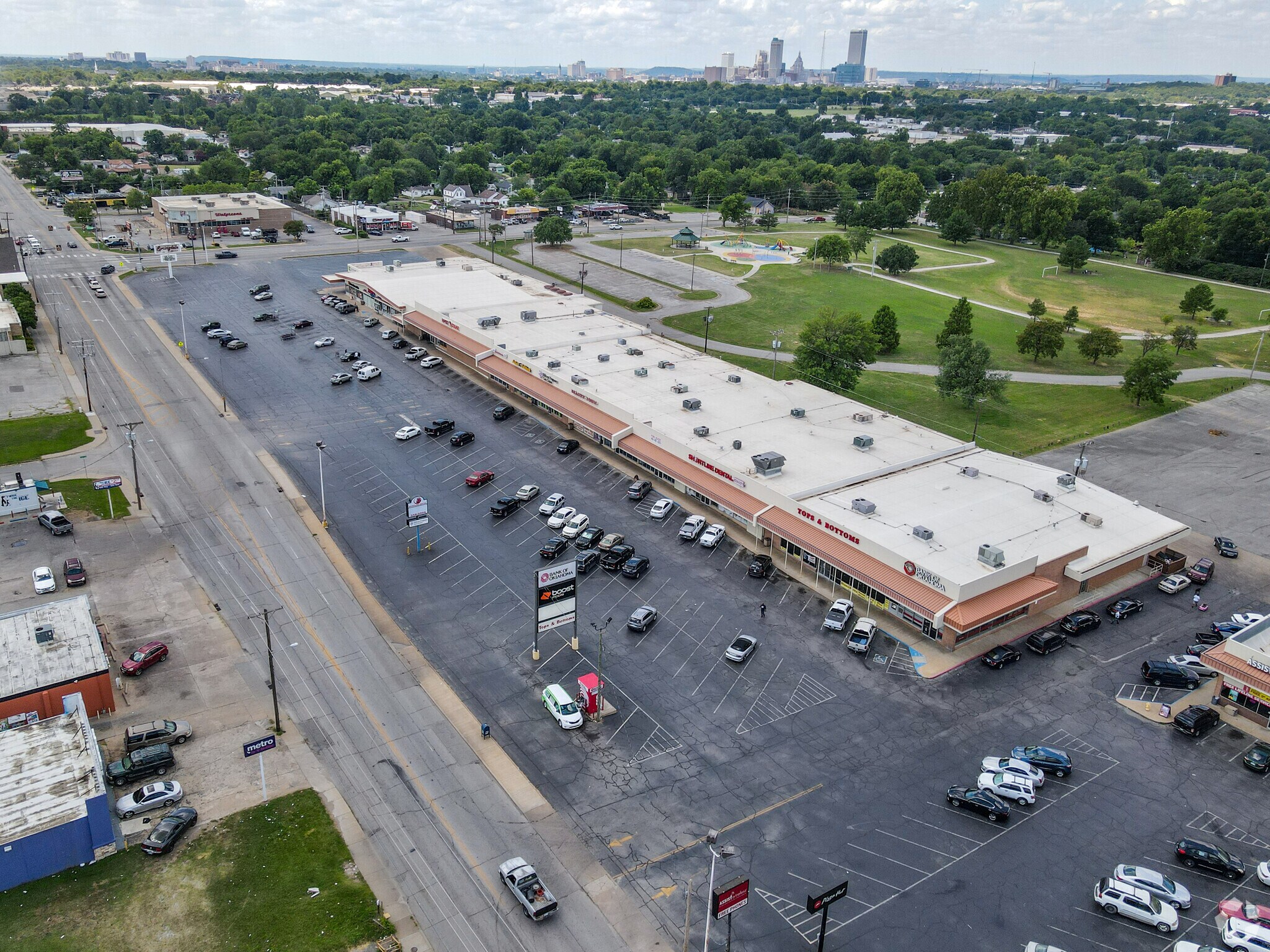 15201616 N Lewis Ave, Tulsa, OK 74110 Springdale Shopping Center