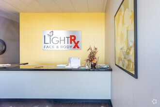 6301 W 135th St, Overland Park, KS for lease Interior Photo- Image 2 of 4