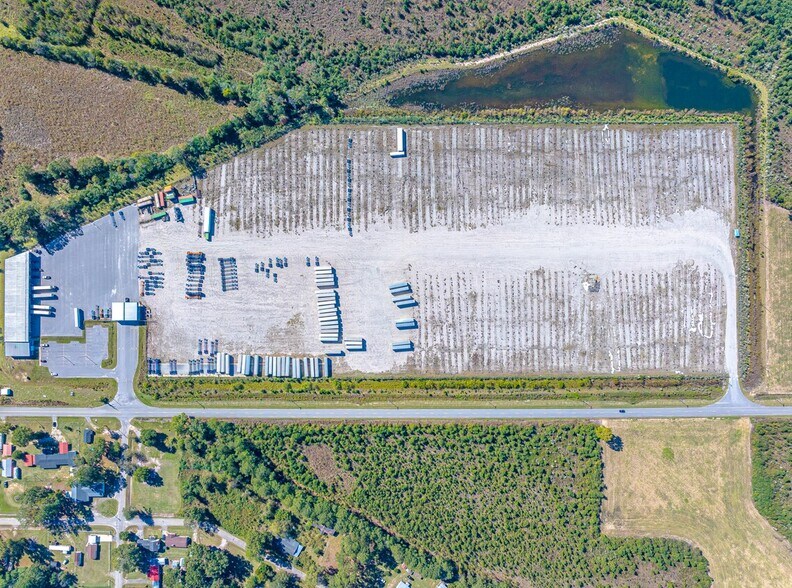 349 W Fairfield Rd, Dillon, SC for sale - Building Photo - Image 1 of 1
