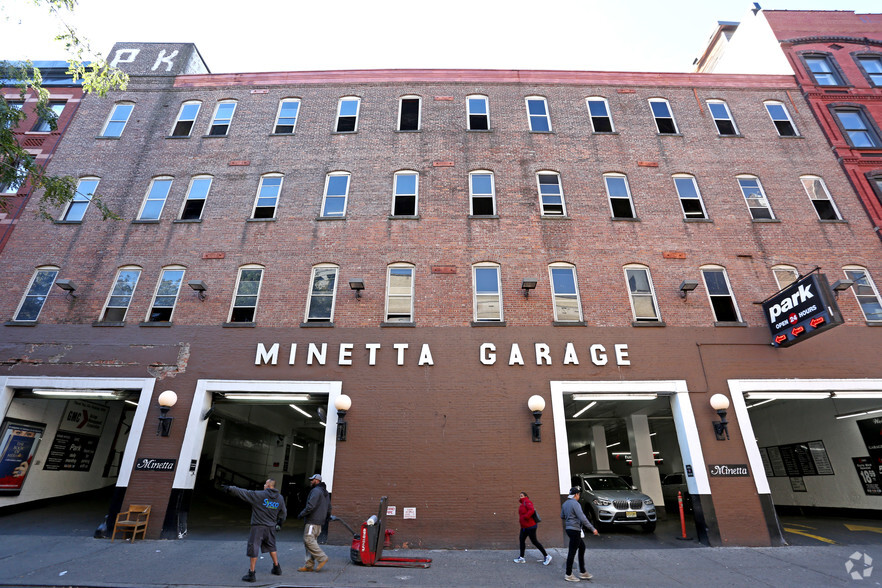 122 W 3rd Street / 12 Minetta Ln, New York, NY for lease - Building Photo - Image 3 of 4