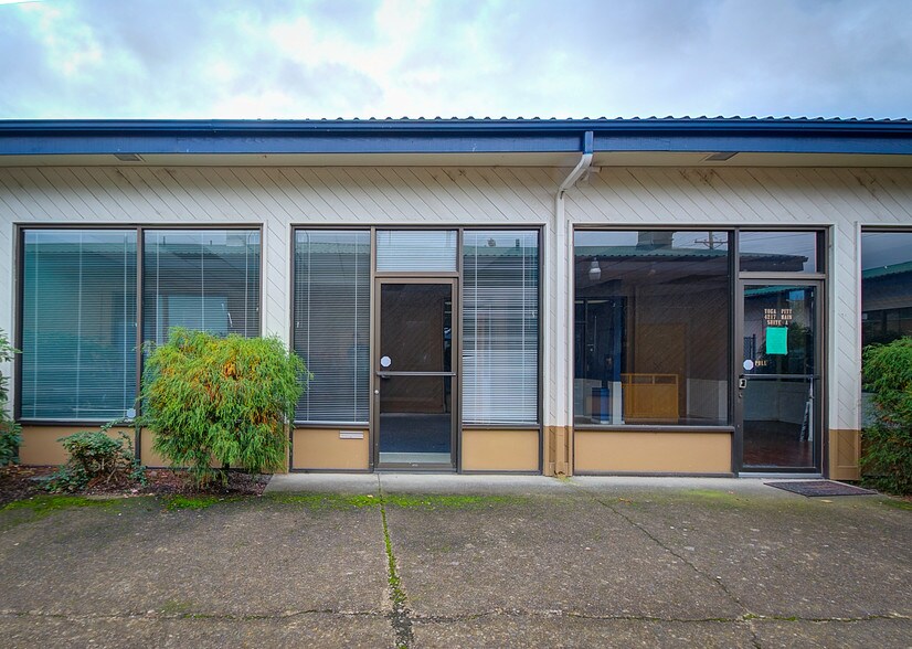 4217 Main St, Springfield, OR for sale - Building Photo - Image 1 of 1