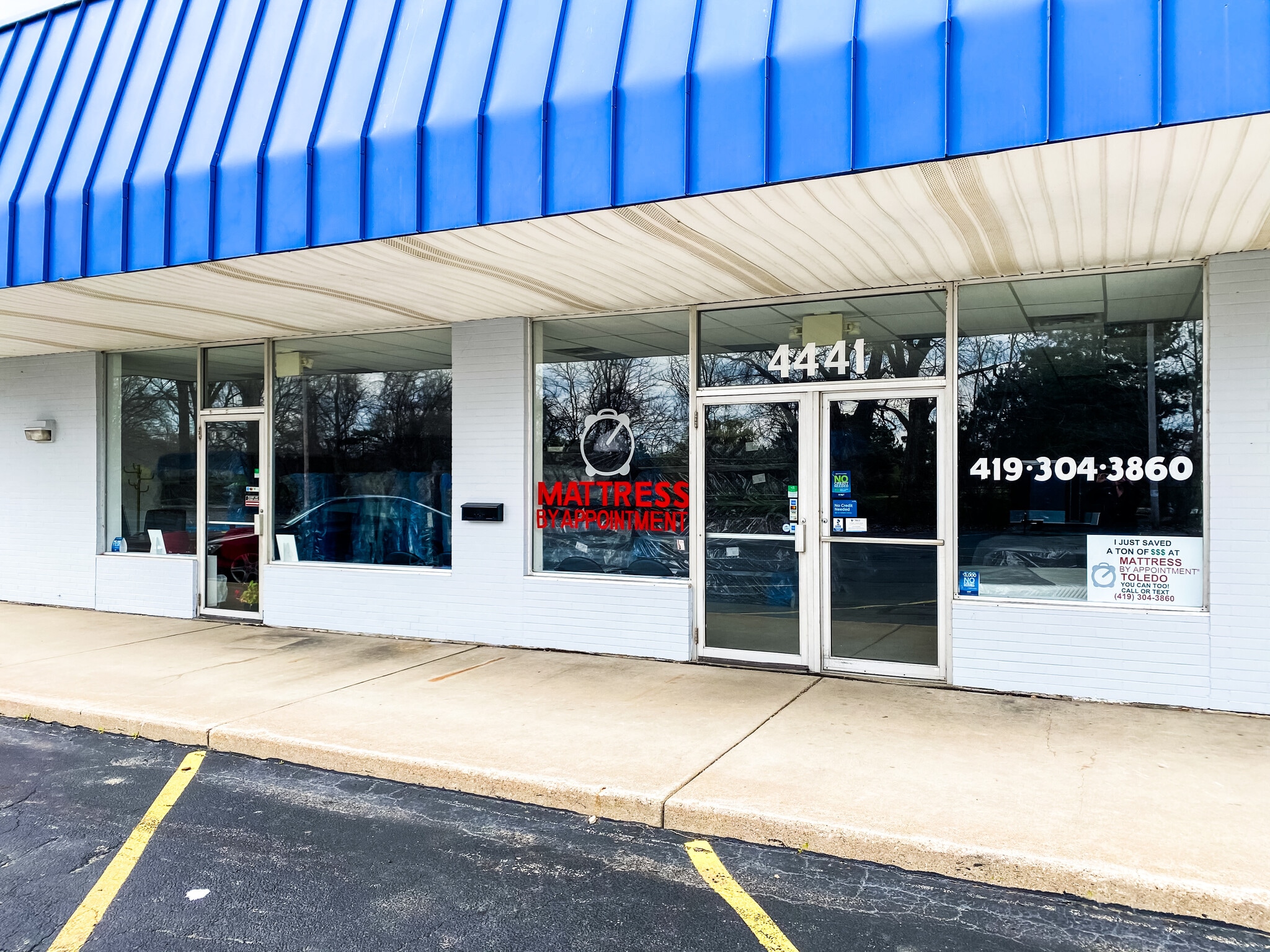 4441 N Summit St, Toledo, OH for lease Interior Photo- Image 1 of 8