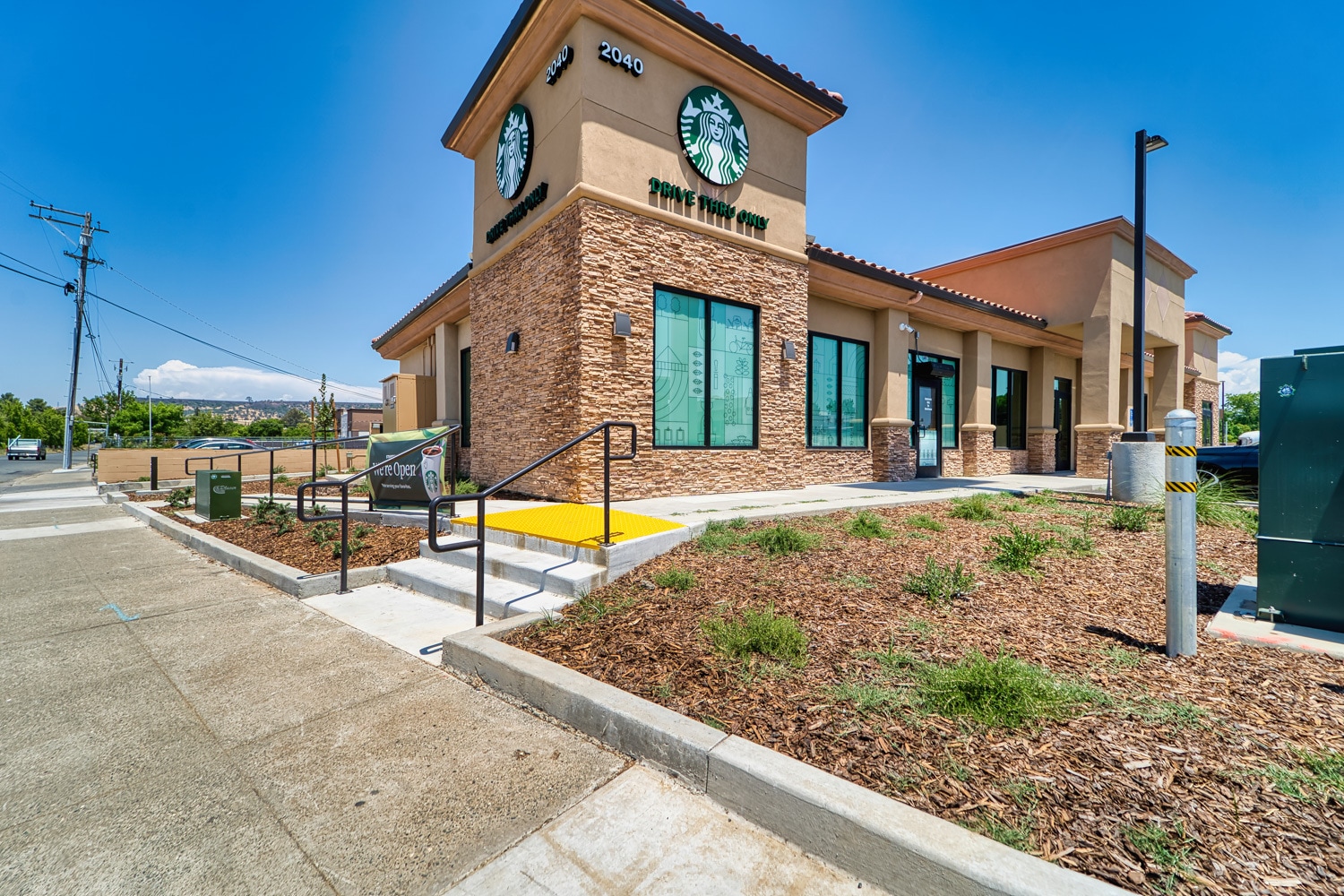 2040 3rd St, Oroville, CA for lease Building Photo- Image 1 of 16