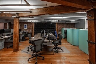 311 Water St, Vancouver, BC for lease Interior Photo- Image 2 of 8