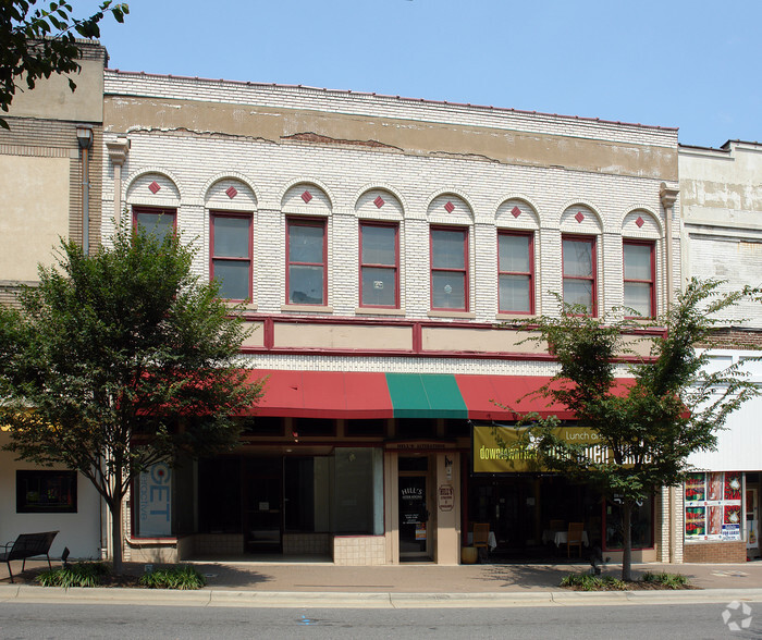 271 W 4th St, Winston-Salem, NC for sale - Primary Photo - Image 1 of 6