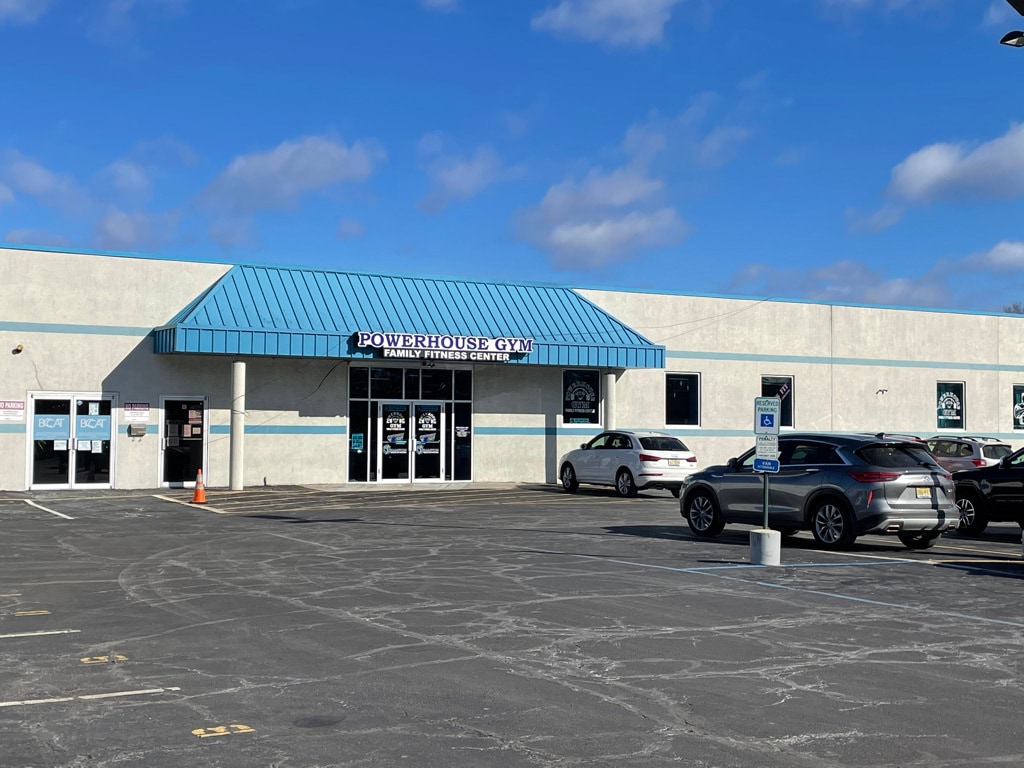 60 Saddle River Ave, South Hackensack, NJ 07606 Retail for Lease