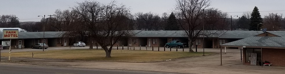 1110 1st St, Sutherland, NE for sale - Primary Photo - Image 1 of 1