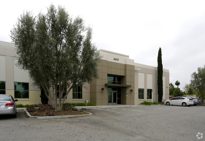 4017 Trail Creek Rd, Riverside, CA for lease - Building Photo - Image 2 of 3