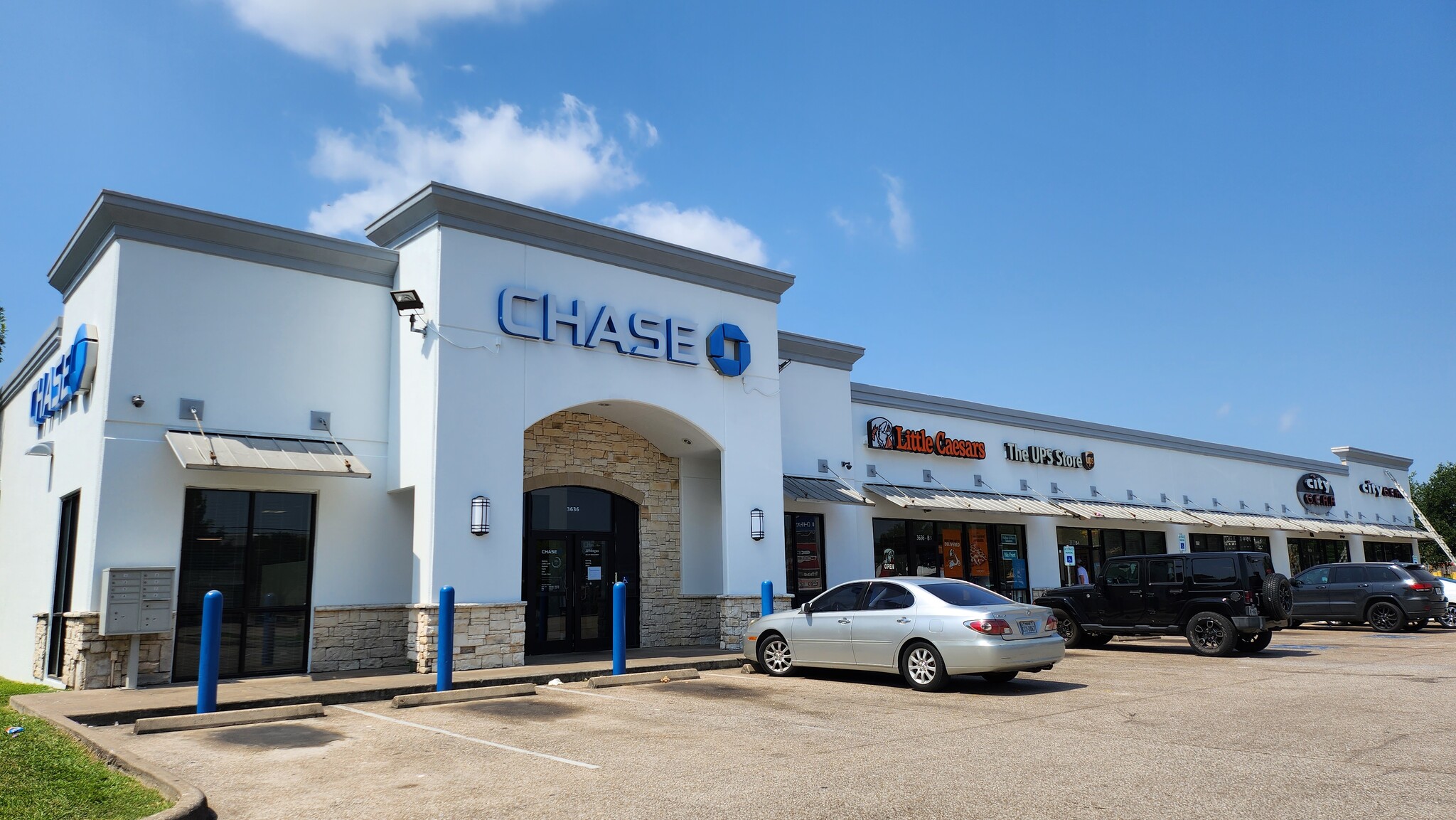 3636 Old Spanish Trl, Houston, TX for lease Building Photo- Image 1 of 9