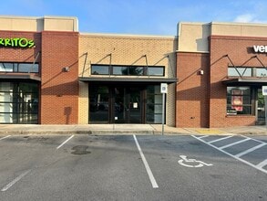 1120 W State of Franklin Rd, Johnson City, TN for lease Interior Photo- Image 1 of 7