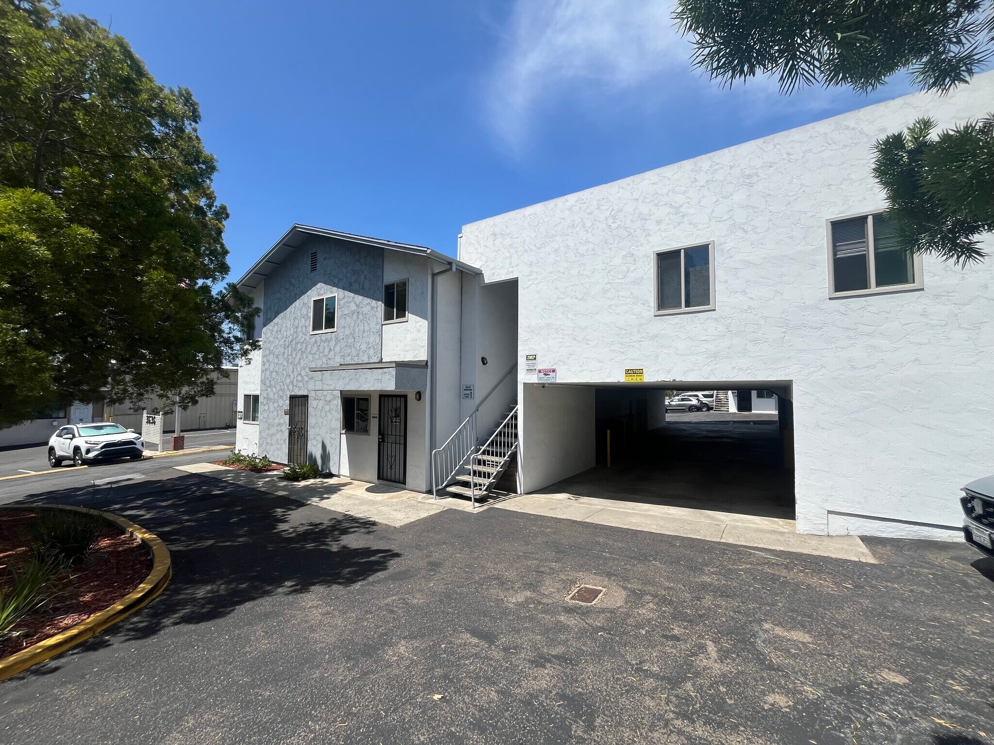 3654-3660 Ruffin Rd, San Diego, CA for lease Building Photo- Image 1 of 17