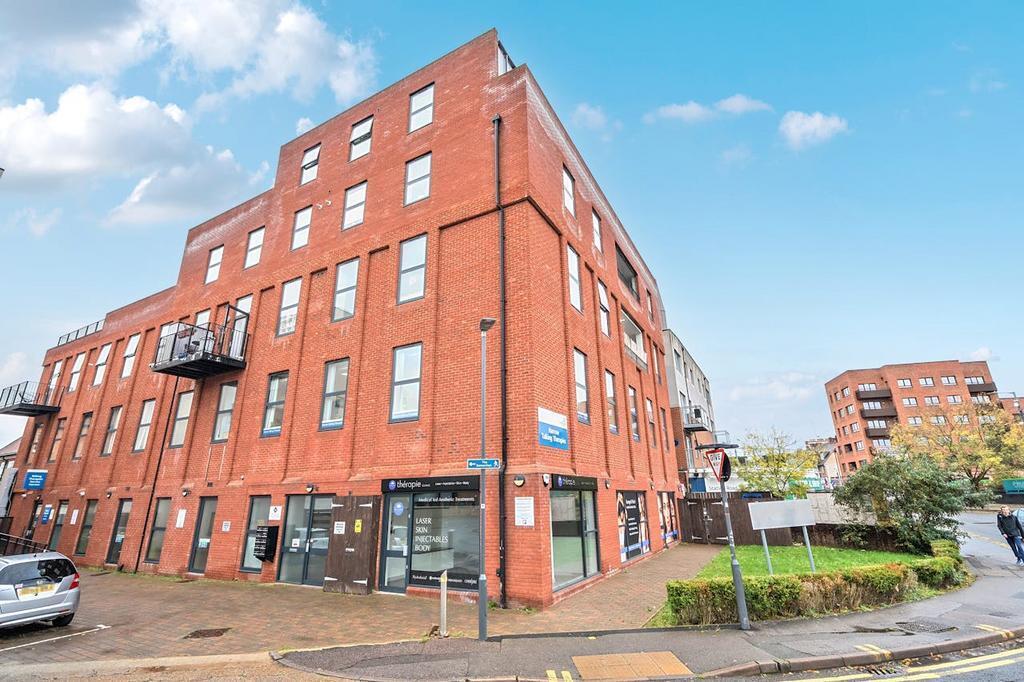 12-14 Station Rd, Harrow for lease Building Photo- Image 1 of 11