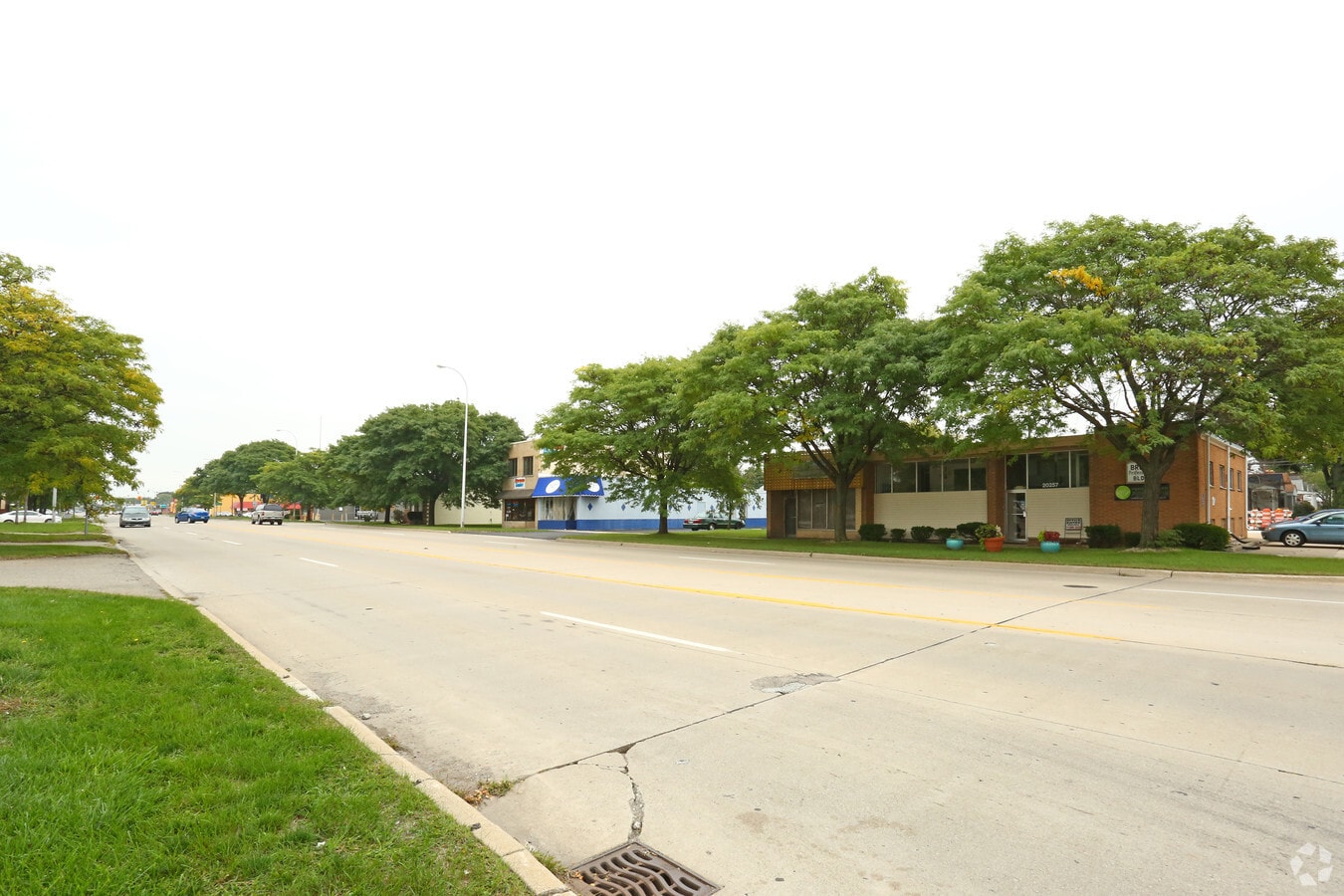 20257 Ecorse Rd, Taylor, MI 48180