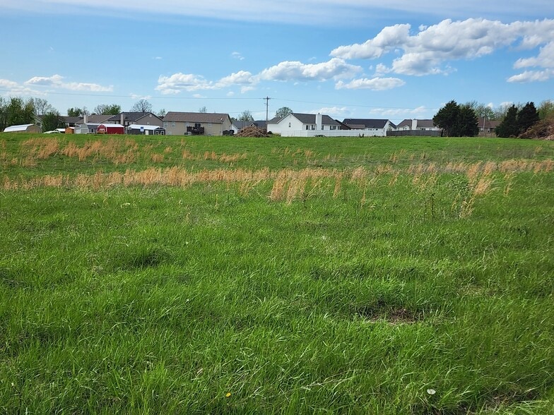N. Hwy W (Lot 3 - 4+/- Acres), Winfield, MO for sale - Building Photo - Image 1 of 21