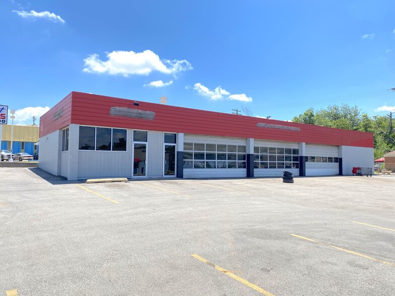 2328 NW 23rd St, Oklahoma City, OK for sale - Building Photo - Image 1 of 1