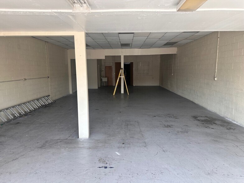 8448 State St, South Gate, CA for lease - Building Photo - Image 2 of 4