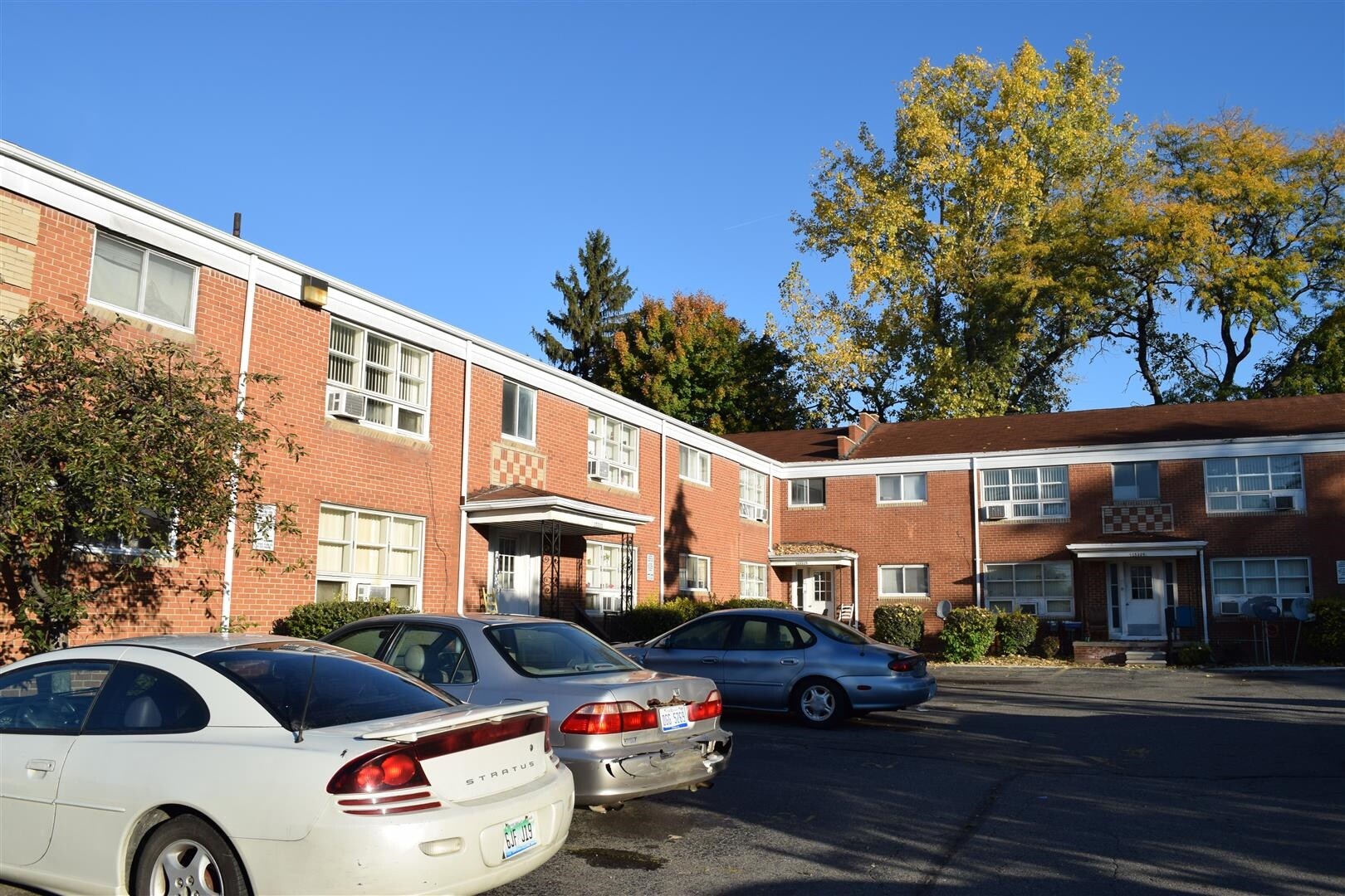 15341 E 9 Mile Rd, Eastpointe, MI for sale Primary Photo- Image 1 of 1