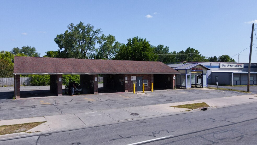 3802 Airport Hwy, Toledo, OH for sale - Building Photo - Image 3 of 6