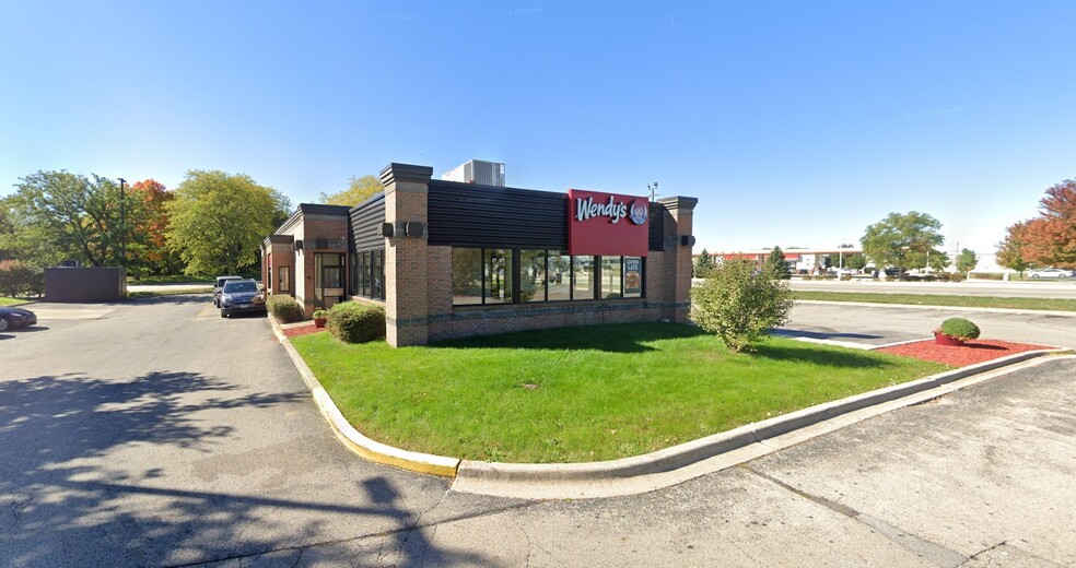 465 S Mclean Blvd, Elgin, IL for sale - Building Photo - Image 1 of 3