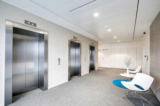 53 Rue Du Port, Nanterre for lease Building Photo- Image 2 of 2