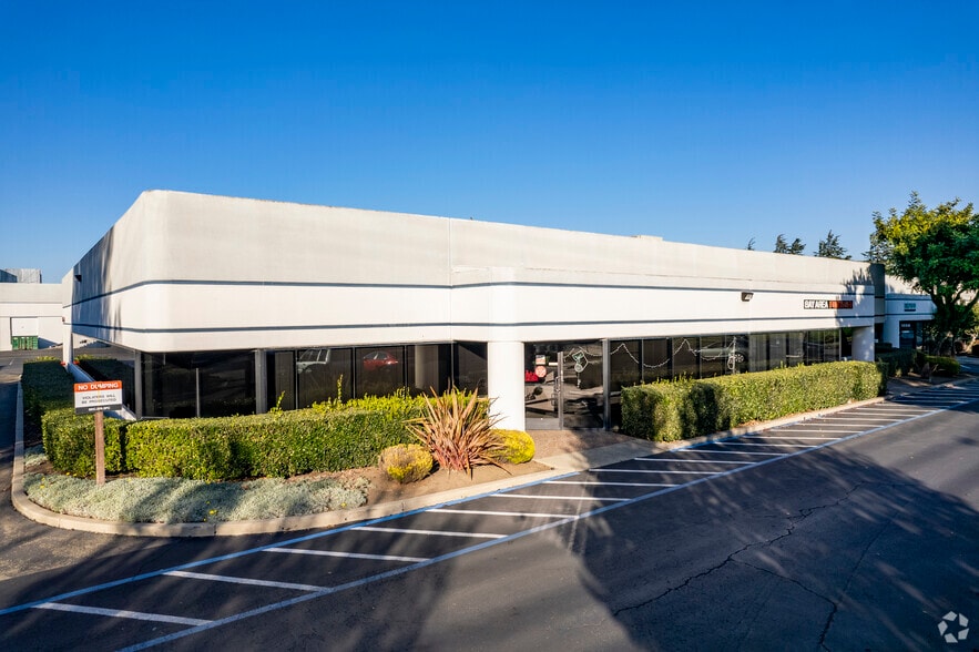 31350-31398 Huntwood Rd, Hayward, CA for lease - Building Photo - Image 3 of 11