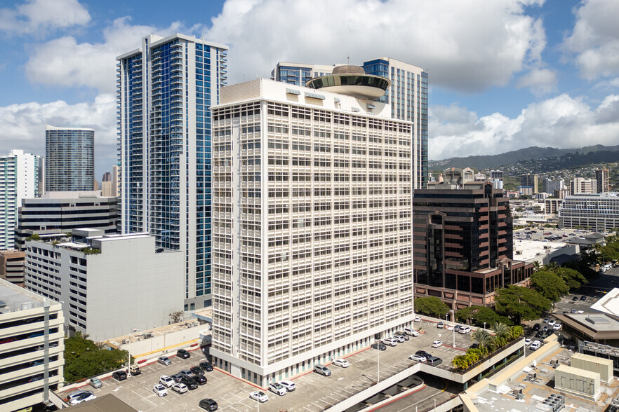 1441 Kapiolani Blvd, Honolulu, HI for lease - Building Photo - Image 1 of 7