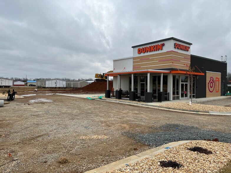 404 Hwy 49 N, Byron, GA for sale - Building Photo - Image 1 of 1