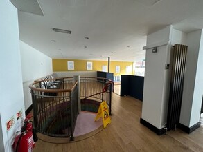 16-18 High St, Warwick for lease Interior Photo- Image 1 of 5