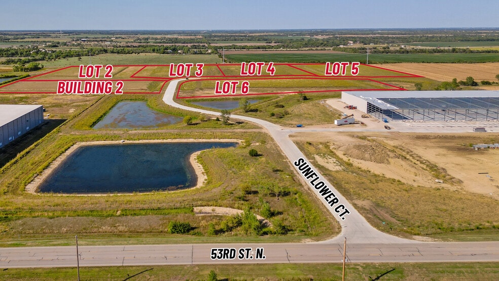 5400 Blk. N. Sunflower Ct, Bel Aire, KS for lease - Building Photo - Image 2 of 5