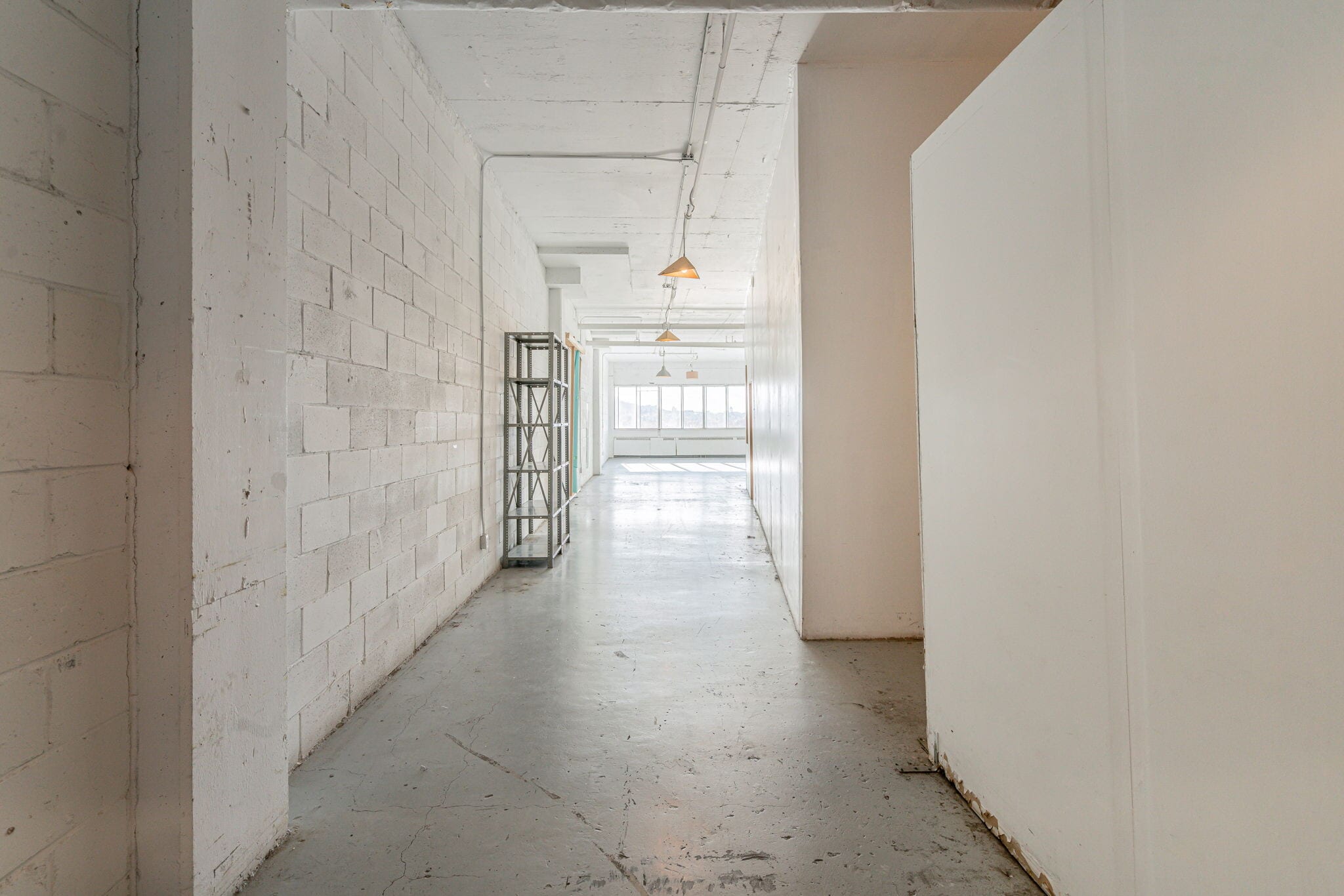 5333-5335 Av Casgrain, Montréal, QC for lease Building Photo- Image 1 of 6