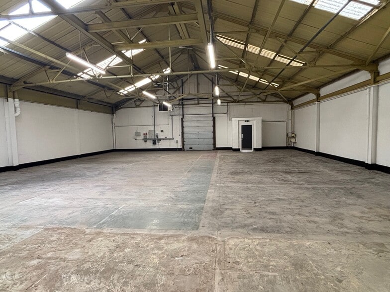 38 Hepburn Rd, Glasgow for lease - Building Photo - Image 3 of 5