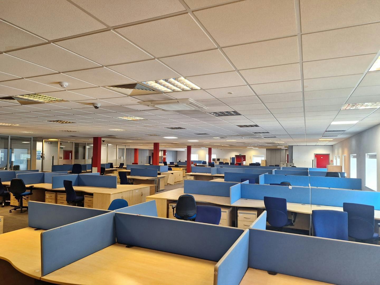 Hazelbottom Rd, Manchester for lease Building Photo- Image 1 of 12