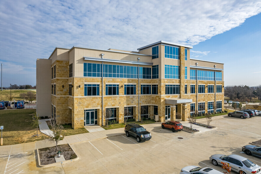 245 W SH 114, Southlake, TX for lease - Building Photo - Image 3 of 18